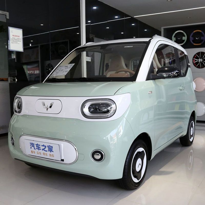 Wuling Hongguang mini makaron bev sedaan